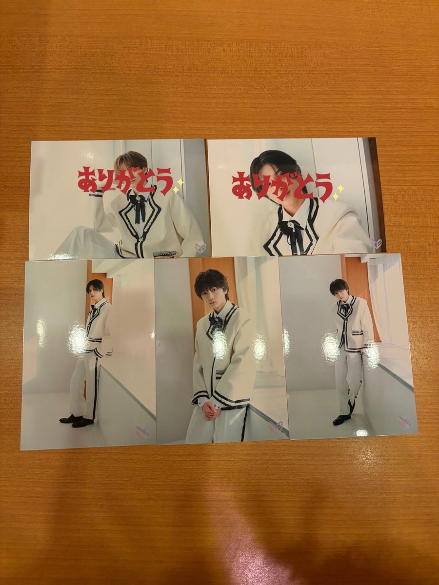 ns2hoo's tweet photo. ICEx 3rd Anniversary Concert 2026 "ICEx School" PHOTO SET vol.29  
 #ICEx  #ICEx交換 #ICEx譲  #ICEx求 

【譲】画像
【求】八神
 
本日お取引できる方ご連絡お待ちしております🙇‍♀️ https://t.co/3E0C3blUJE