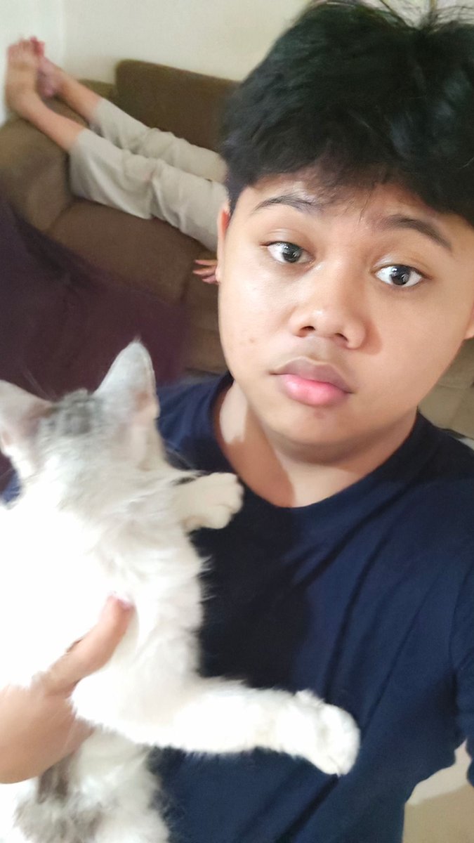 Unpadfess tweet media