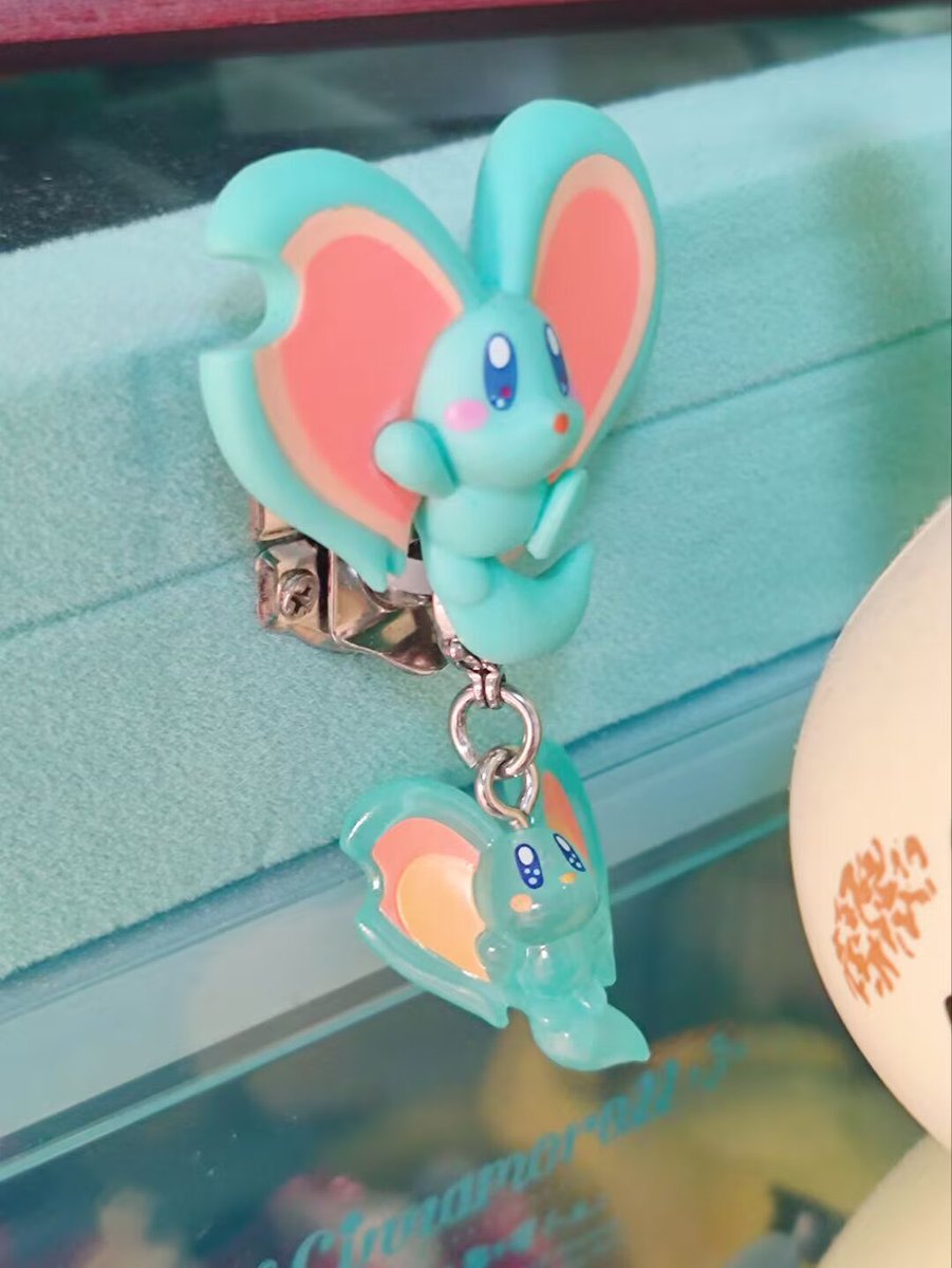 せんべい tweet media