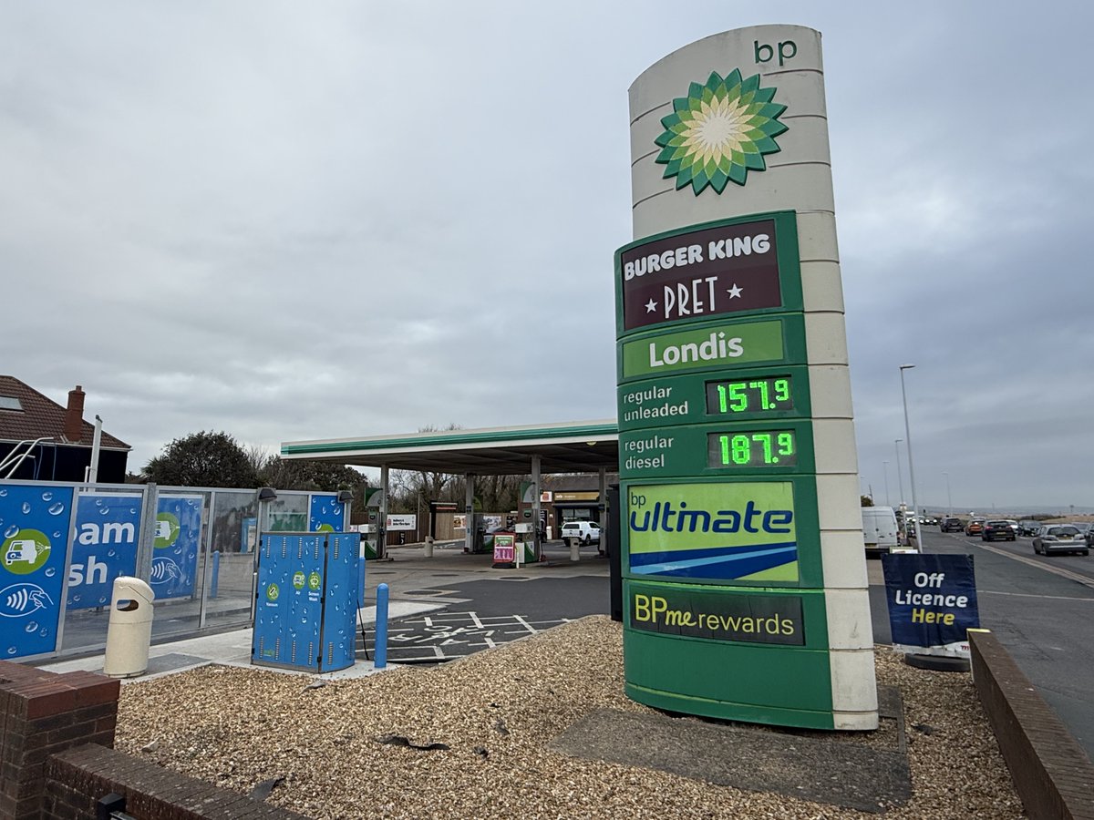 eddie mitchell tweet media