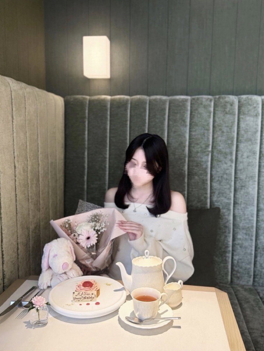 𝑟𝑖𝑎 tweet media