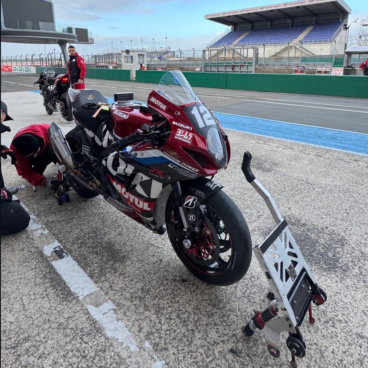 Yoshimura_SERT_Motul_official tweet media