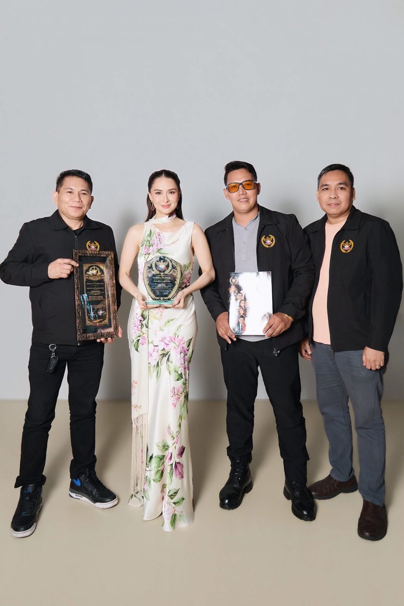 mariadongmarian's tweet photo. Congratulations my 👸☺️ 

Marian Rivera https://t.co/Kz5bn1yK0k