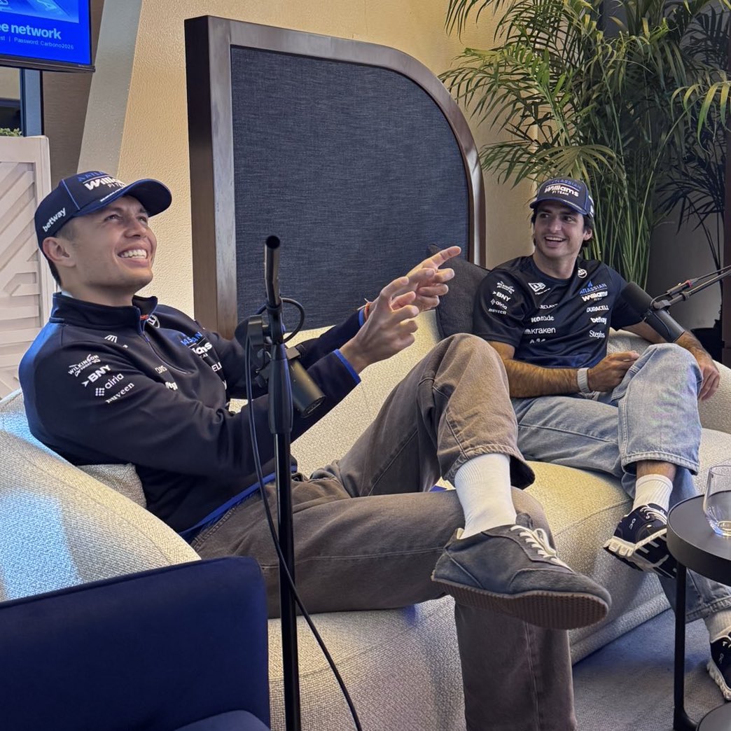 ˚✧₊ tweet media