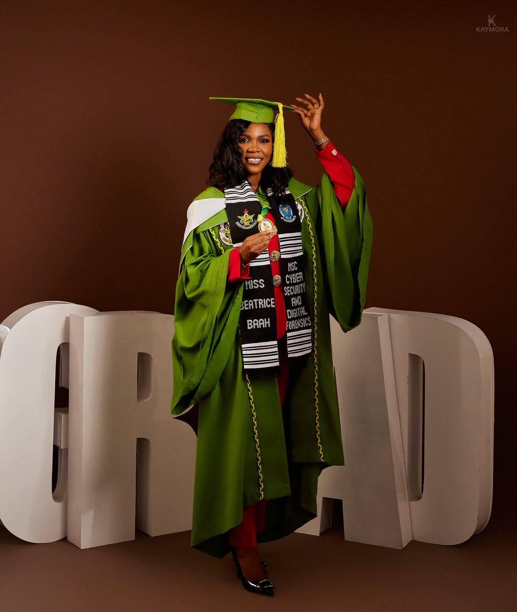 Adwoa 🥀 tweet media