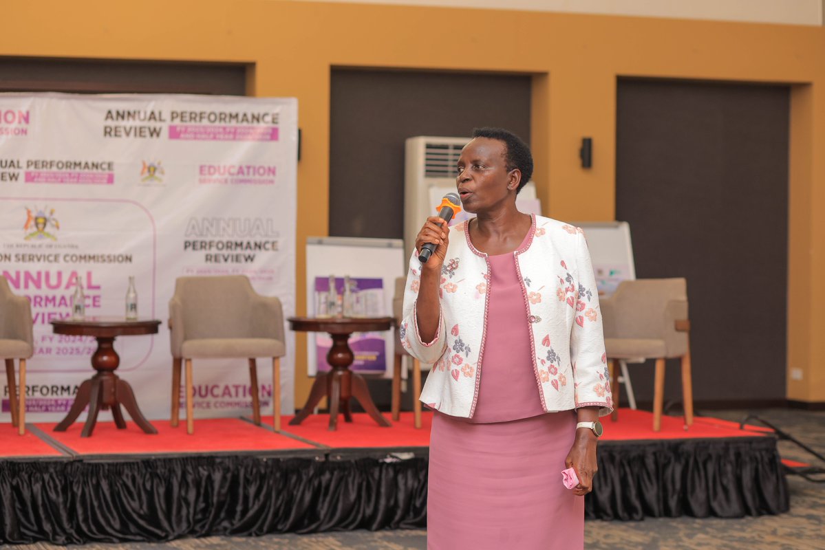 Esc_uganda's tweet image. Speaking at the #ESCPerformanceReview, Dr. Kedrace Turyagenda challenged head teachers to align school leadership with Uganda’s Vision 2040, emphasizing holistic education and their critical role as instructional leaders in shaping a modern, prosperous society. @ps_lukwago