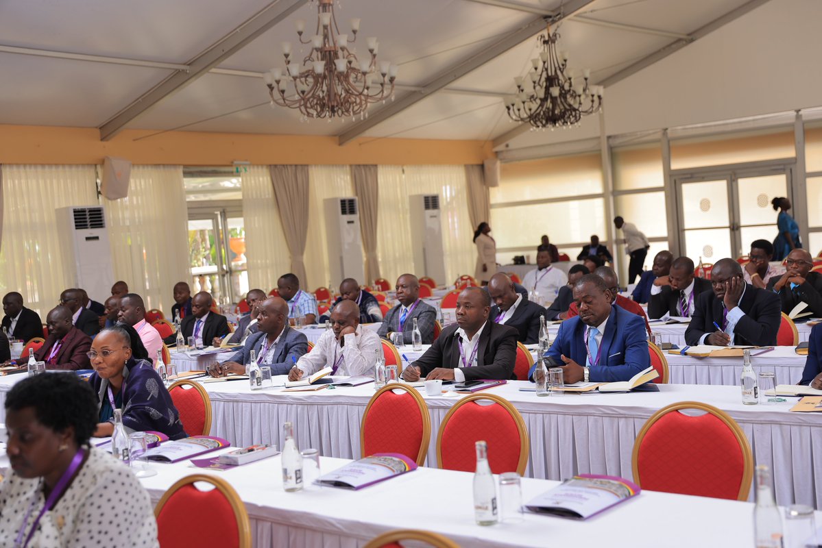 Esc_uganda's tweet image. Speaking at the #ESCPerformanceReview, Dr. Kedrace Turyagenda challenged head teachers to align school leadership with Uganda’s Vision 2040, emphasizing holistic education and their critical role as instructional leaders in shaping a modern, prosperous society. @ps_lukwago