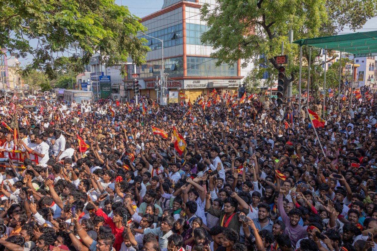 Actor Vijay Team tweet media