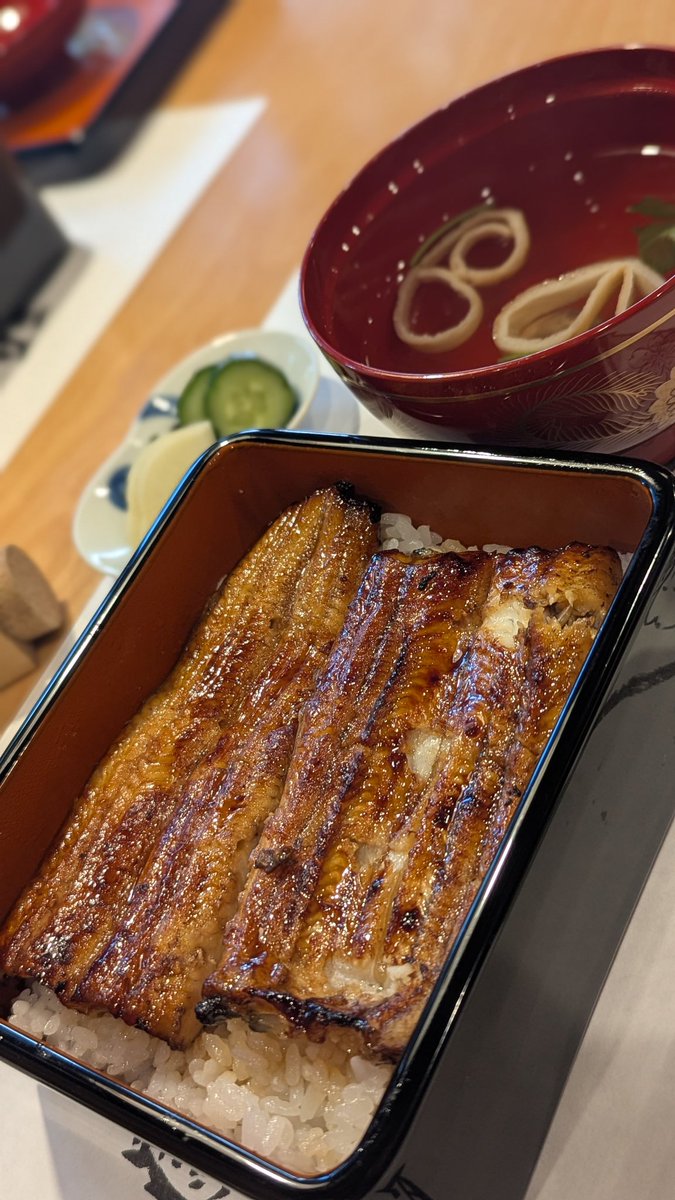 ナッツ tweet media