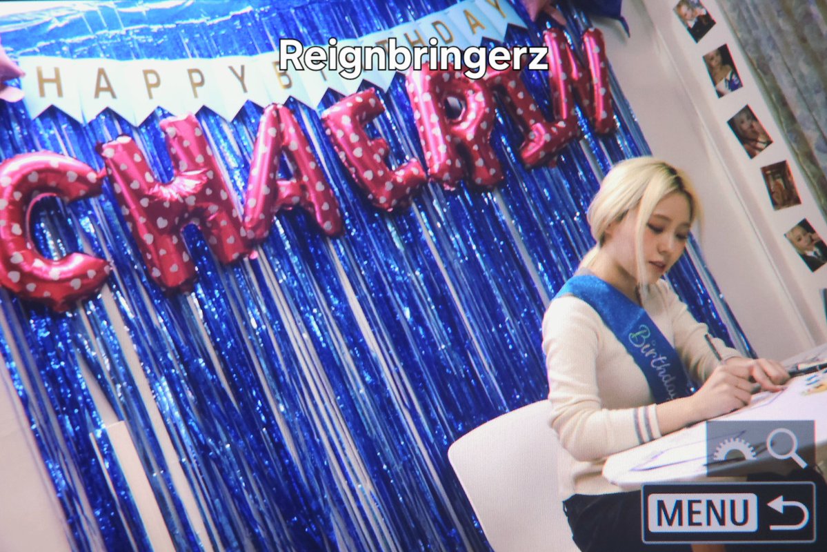 k-pop girl group fan tweet media