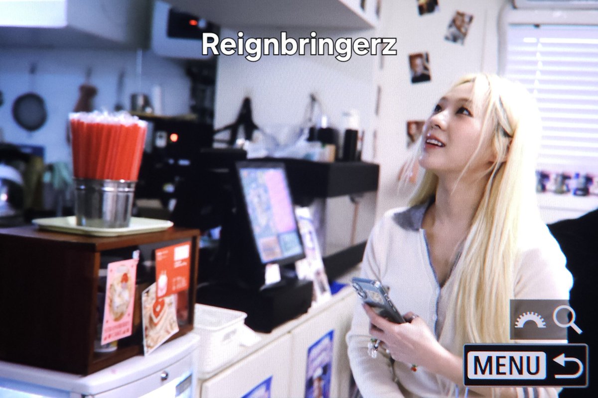 k-pop girl group fan tweet media