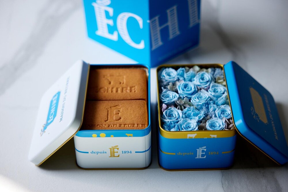 Fashion Press tweet media