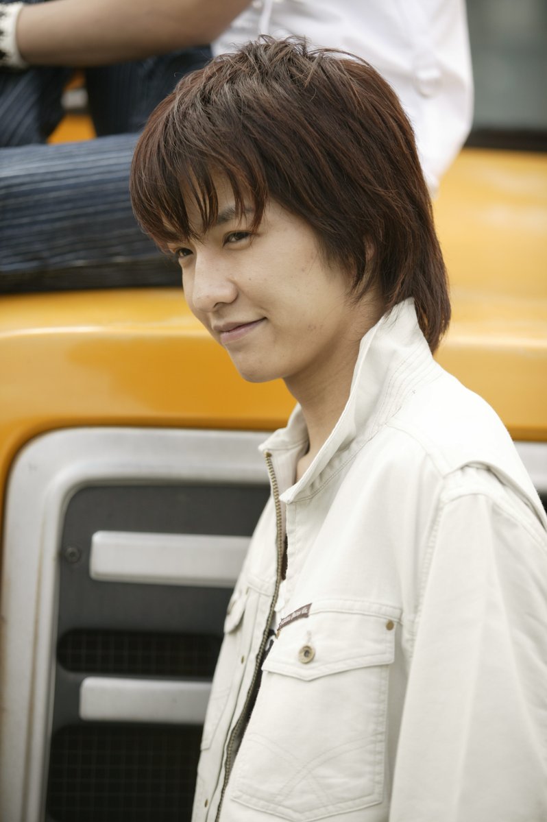 w-inds. [official] tweet media