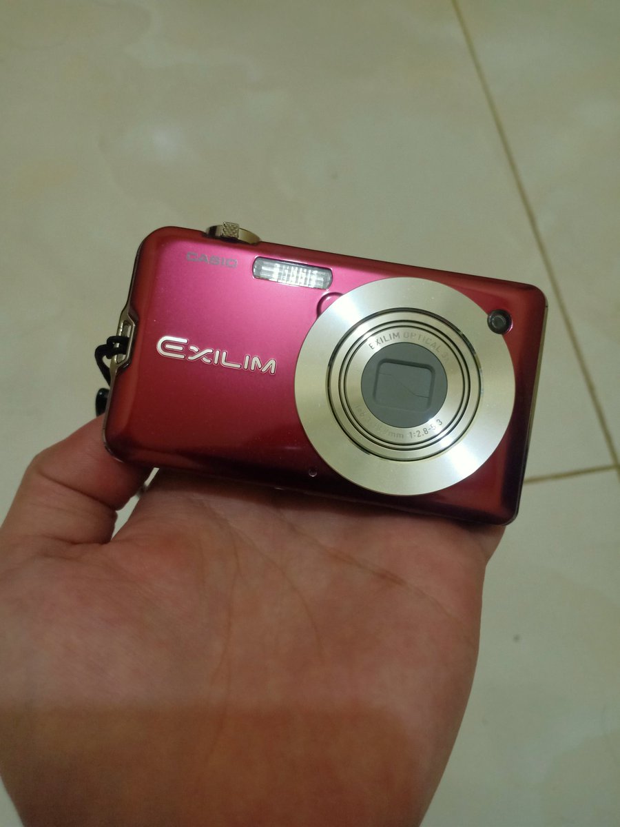 ೀkiesೀ wts digicam tweet media