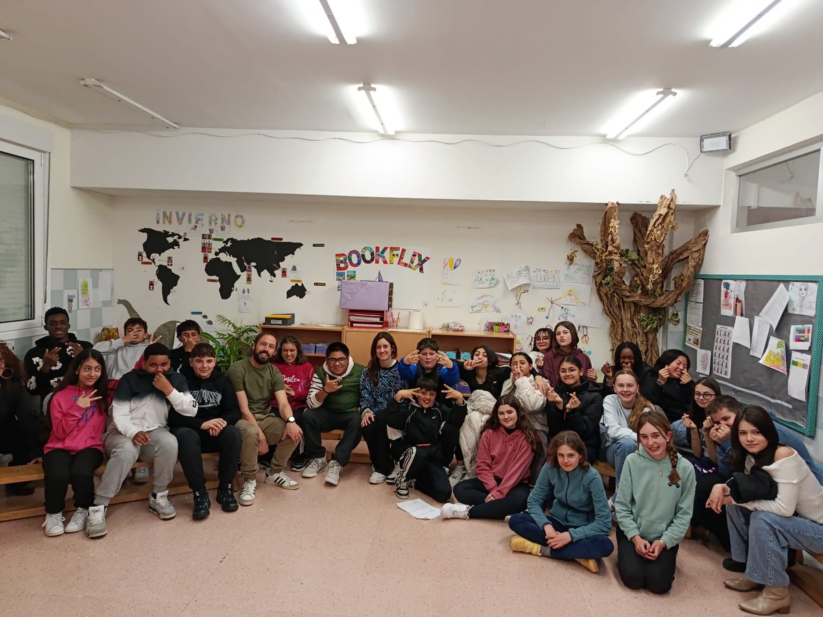 IES Barañáin tweet media