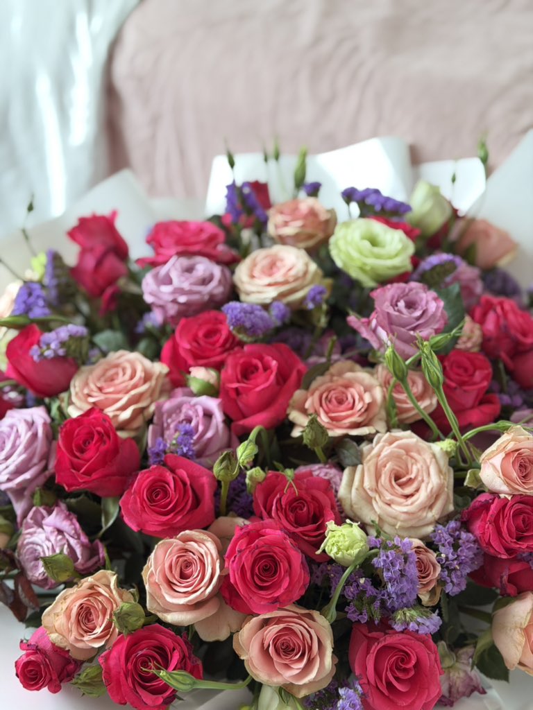 حُور tweet media