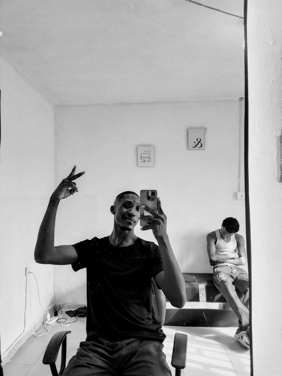 Victor ✨ tweet media