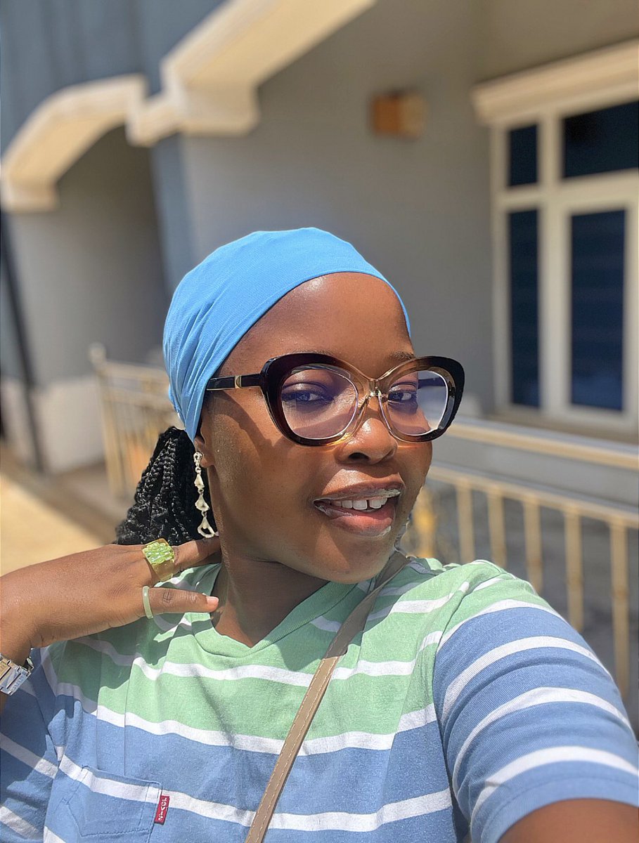 PRINCESS ADESHOLA 👸💗 tweet media