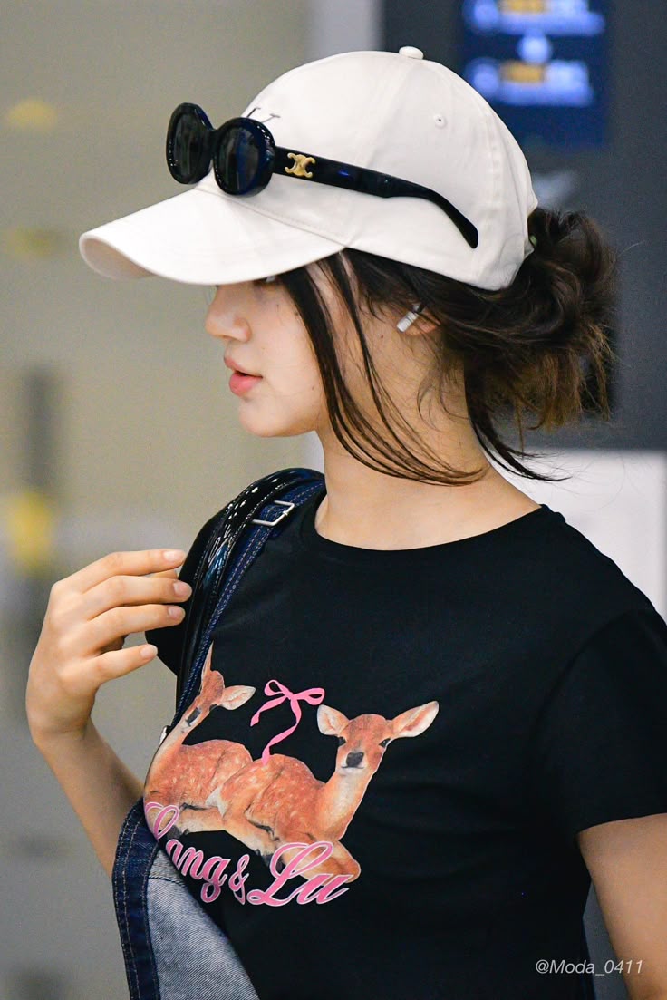 𝚙𝚎𝚊𝚛𝚕 tweet media