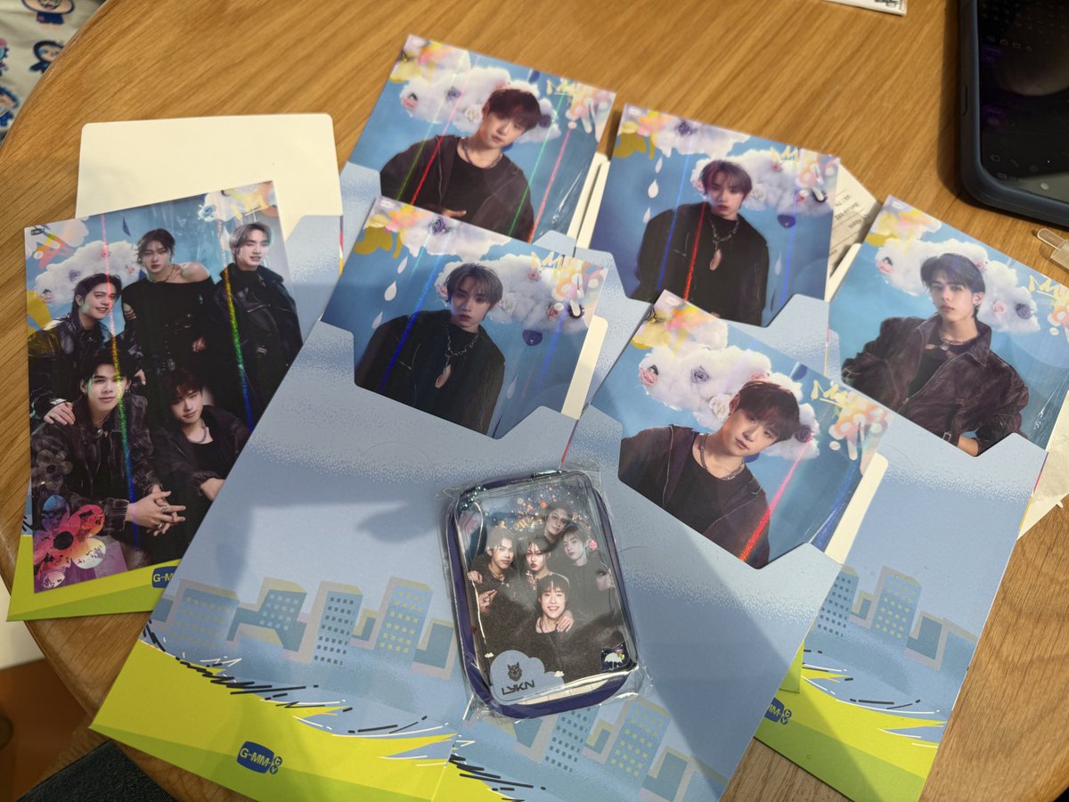 อัยออยยย 🍦 tweet media