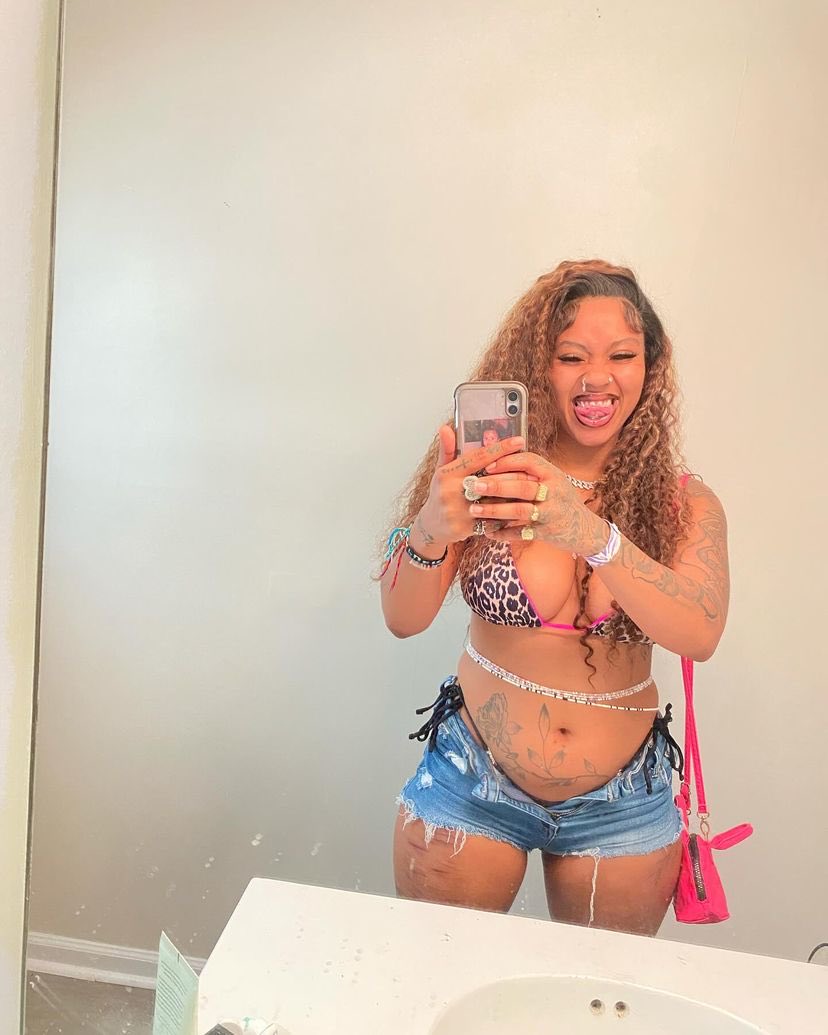 Pretty Gal tweet media