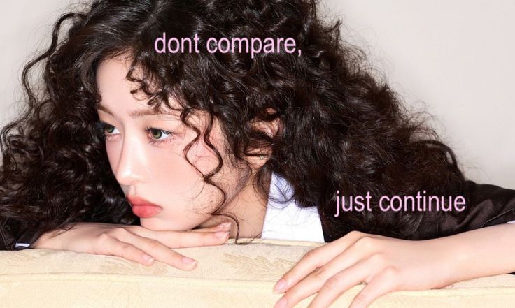 Alena🌙 tweet media