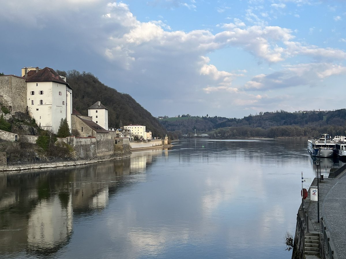 Cotswold Carp Farm Campsite tweet media