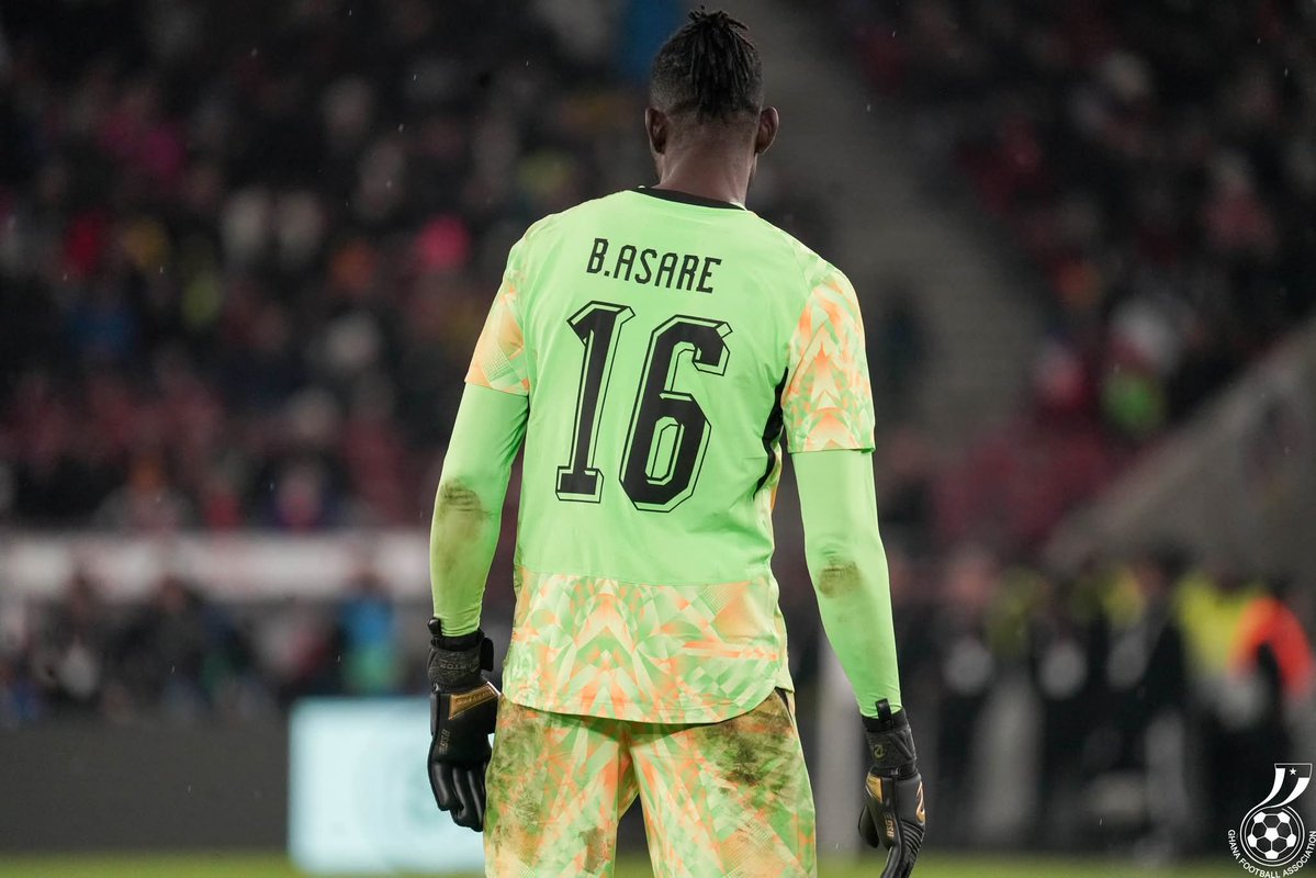 Phooobia! - #WeNeverSayDie 🏅🏆 tweet media