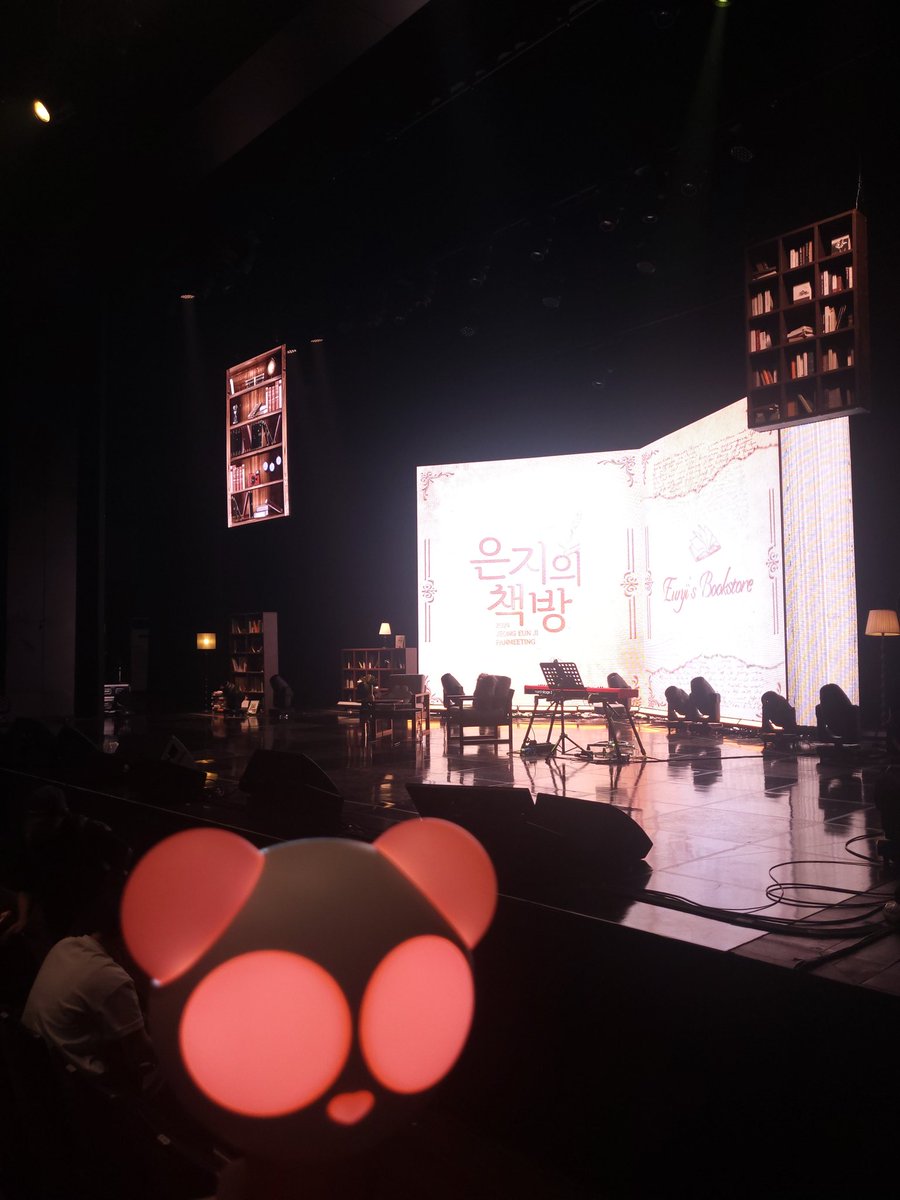 🫰여러분 #RT 마음🫰
#에이핑크_트친소 #판다_트친소
#트친소
💛03 성인 여자 판다 7, 8기
💛정은지 최애🩷 93라인🩷 
💛오프는 다닐 수 있으면 가려고 함
💛선팔시 알아서 걸러요
💛반모는 오늘 조금만
💛스타티스 여름아이 책방 DOL 가광 라디오쇼 핑스 핑드 핑크 더오리진 등
