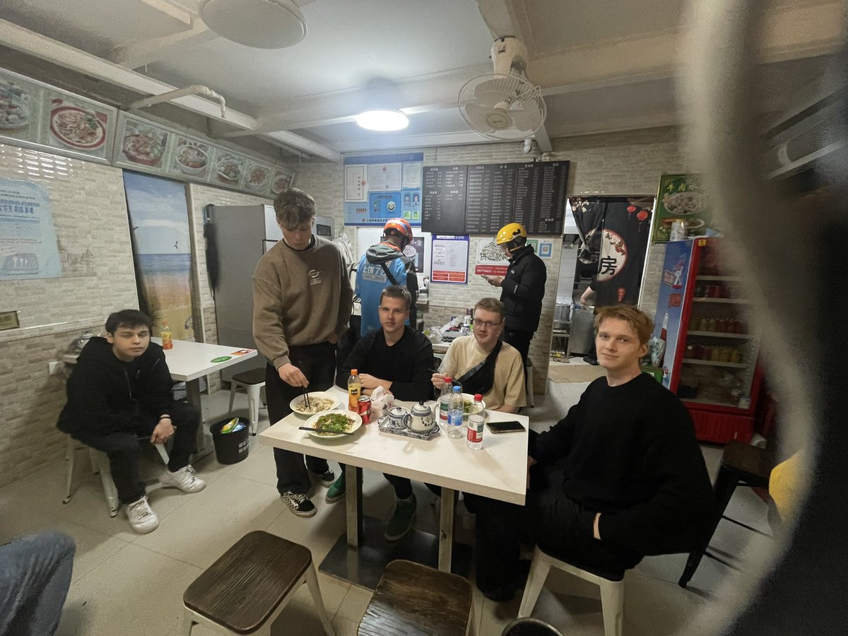 Semper Fi tweet media