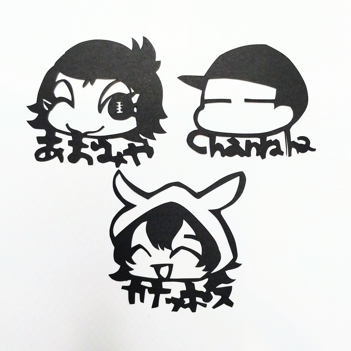 よしを tweet media