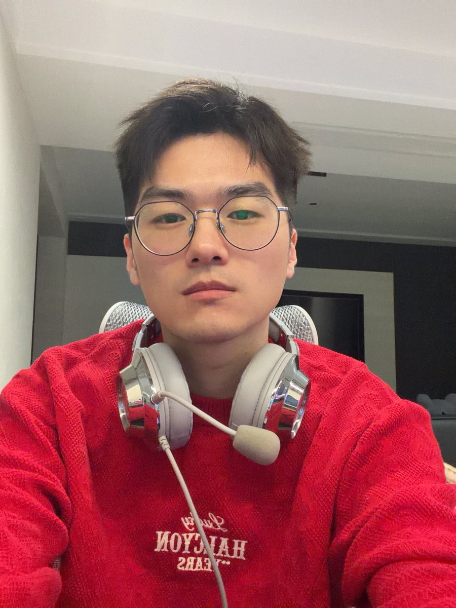 ZRen_S tweet media