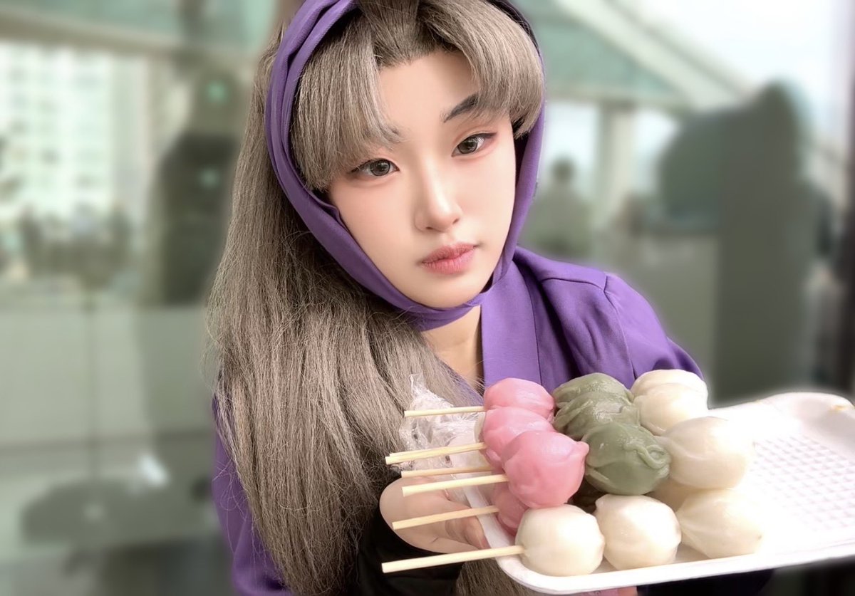 𝐎𝐅 tweet media