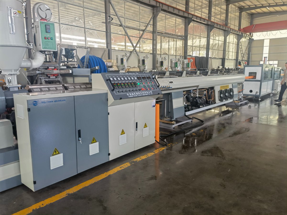 CuishiPlastic's tweet image. Produce strong MPP power cable pipes for 10KV+ lines! ⚡ Trenchless-ready, heat resistant, Ø20-1200mm. High output, clean cuts.

🔗 cnplasticmachinery.com
📧 sales@qdcuishi.com
#mpppipe #cableprotection #pipemanufacturing #qingdaocuishi