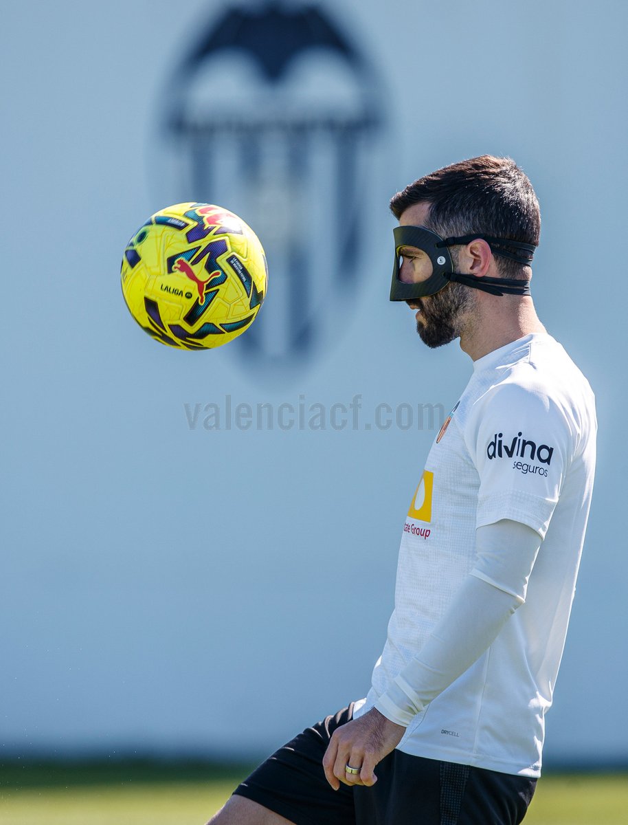 Valencia CF tweet media