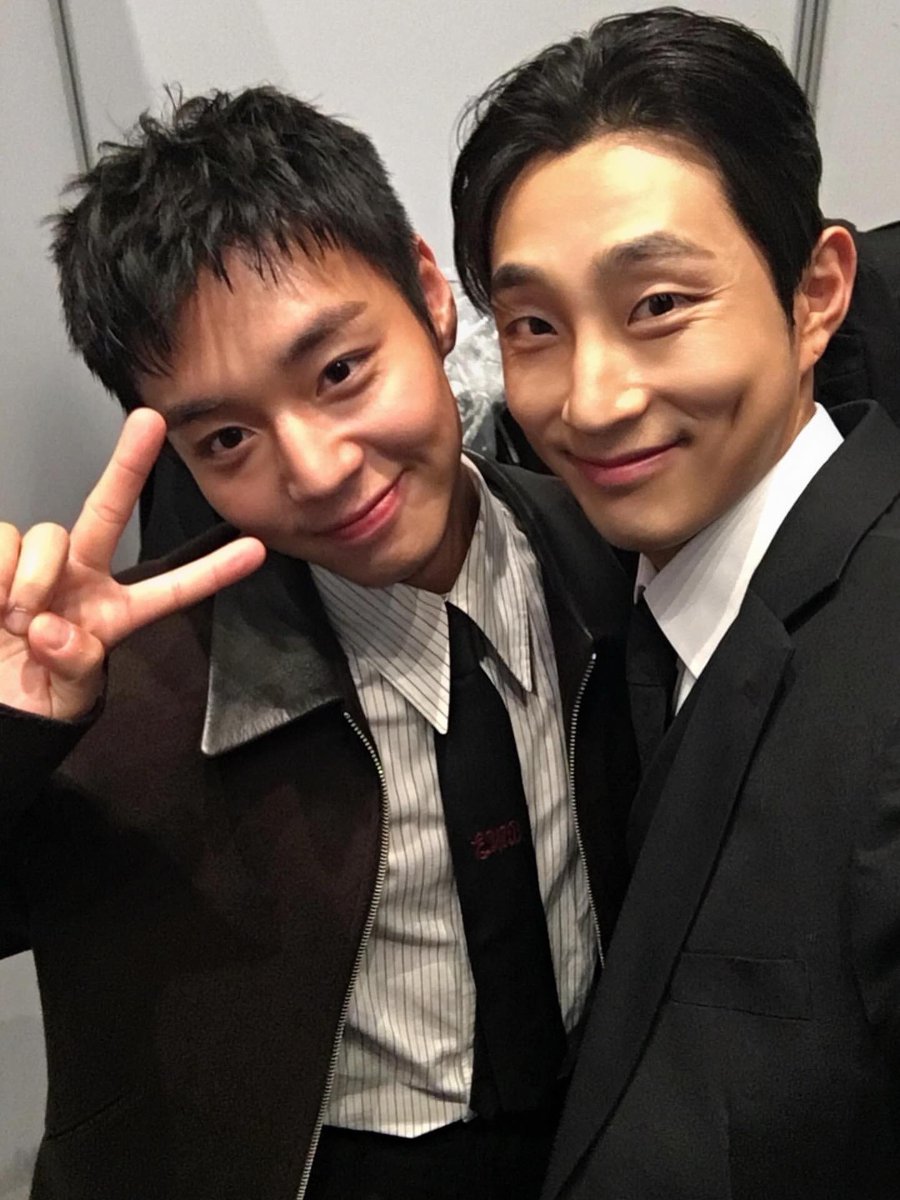 마누라 tweet media