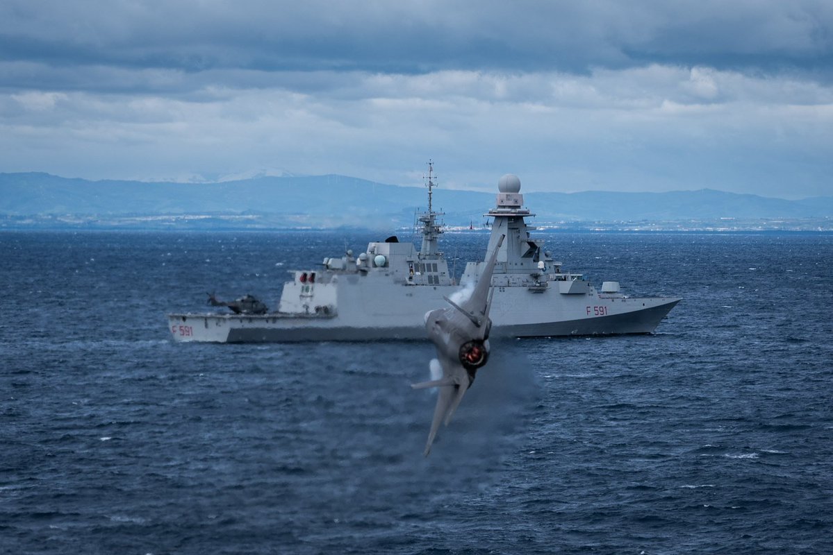 笑脸男人 tweet media