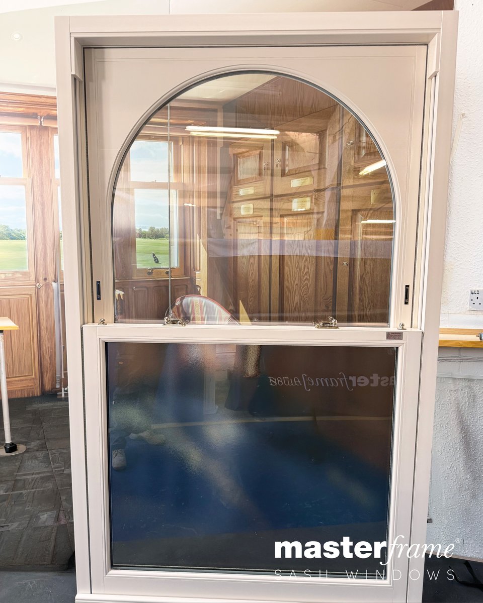 MasterframeSash's tweet image. Authenticity, refined. ✨
Featuring our exclusive London Sash &amp;amp; Frame and a sleek 39mm slim meeting rail, this Vintage sash window delivers true heritage proportions with modern precision.
👉 zurl.co/LL7HV
#Masterframe #SashWindows #LondonSash