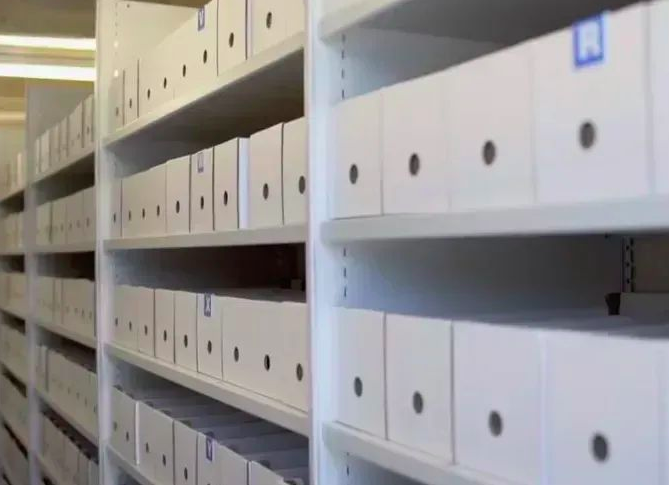 RaileyProjects's tweet photo. #Portable #Record #storage units are a range of new certified #ShippingContainers that are refitted and equipped with #Rollastore #RollerRacking systems; excellent for #LloydGeorge wallet storage.
Find out more here: 🌐 https://t.co/46qpt2MVKA 
Call our team: ☎️ 0207 100 1234 https://t.co/hE8XDGKrGL