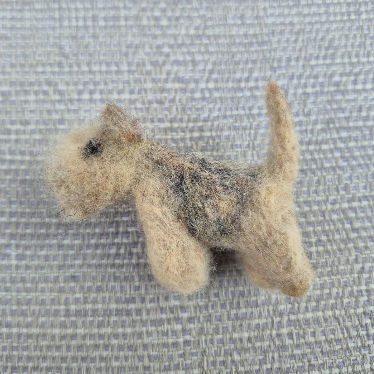 RockingFelter's tweet image. A cute wearable piece of art for a Lakeland Terrier lover ❤️
therockingfelter.etsy.com/listing/447505…
#Dogs #brooch #Lakeland #HandmadeWithLove