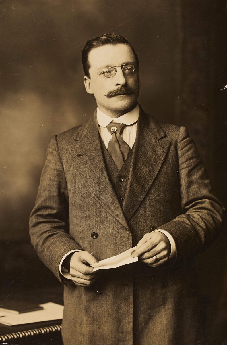 YeatsBedfordPk's tweet photo. Arthur Griffith, b otd 1871; President of Dáil Éireann (Jan'22 until he died Aug'22 aged 51); edited🗞️United Irishman; wrote “Mr #Yeats is the greatest living poet and the greatest of Irish poets" and praised #WBY's artistic father, brother and sisters, "this very gifted family". https://t.co/XfphNhB8Dd