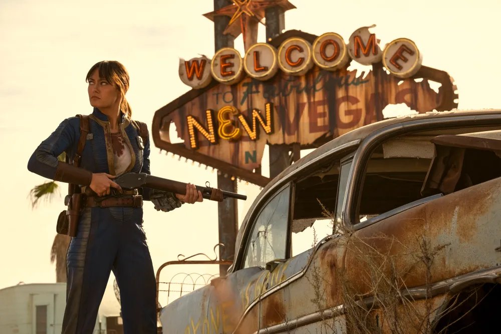 SERIELIZADOS's tweet photo. Exitazo de la segunda temporada de 'FALLOUT'.

Prime Video ha anunciado que ha tenido 83 millones de espectadores en todo el mundo. Es la segunda temporada más vista de la historia de la plataforma tras la de 'REACHER'. Seriaza. https://t.co/ZDw1TWZt4W