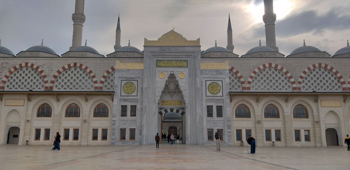 Жуда чиройли...