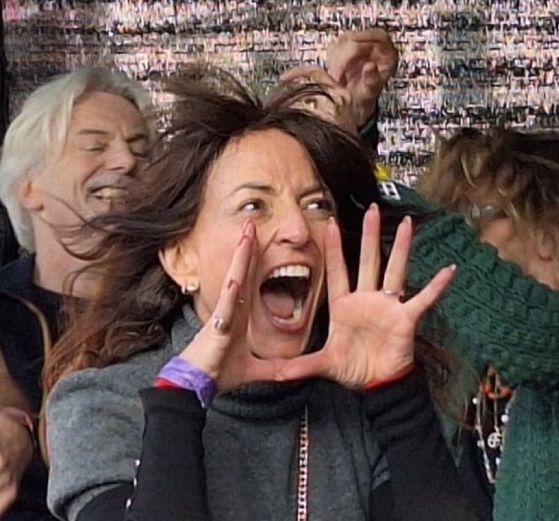 Benonwine tweet media