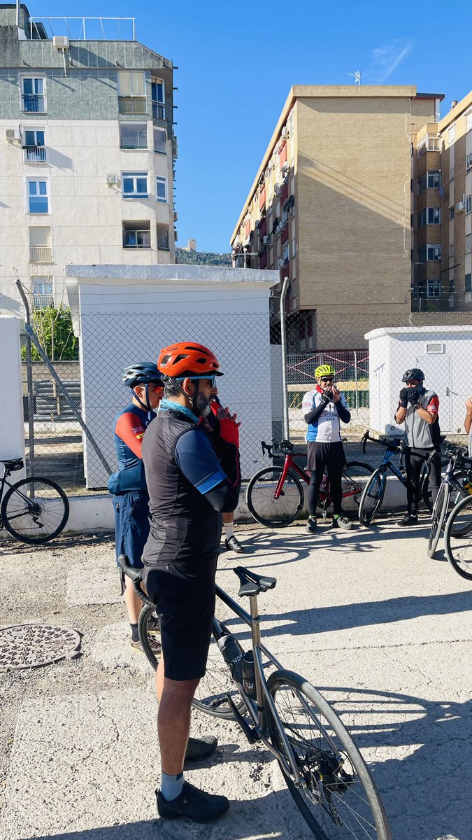 UUsmanAhmed's tweet photo. #RideforPeace Day 3:

The final stretch! 🚴‍♂️ From Jaén back to Basharat Mosque, Pedro Abad — 100 km of sunshine, smiles &amp; scenic rides! 🌞  

A heartfelt thank you to everyone who followed, cheered &amp; supported #PedaleaPorLaPaz — your encouragement made every kilometre count! 💛🙌 https://t.co/MIIVjJ2uQZ