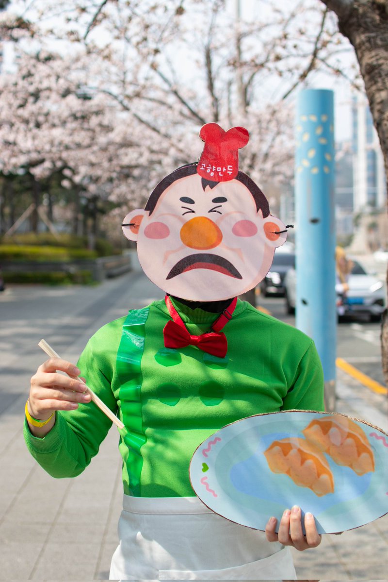 코카콜라 tweet media