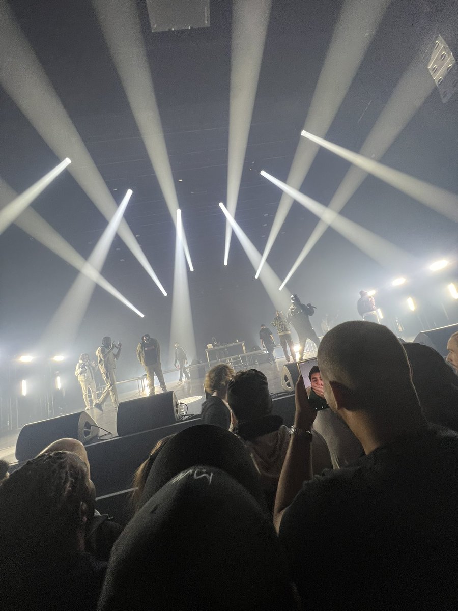 Dorian 🙆🏻‍♂️ tweet media