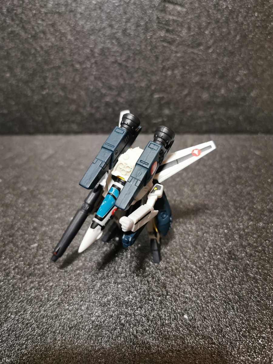 武士道=参式改（日本十大家紋鷹羽) tweet media