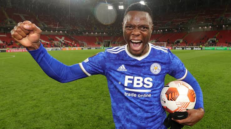 Demi🔴⚪ tweet media