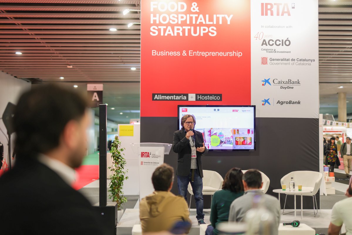 HOSTELCO tweet media